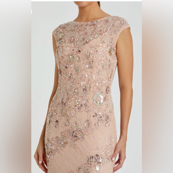 NWT | Mac Duggal Embellished Bateau Neck Cap Sleeve Gown Style 5500 | Size 14 - Picture 4 of 9